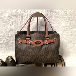 Michael Kors Signature Bag